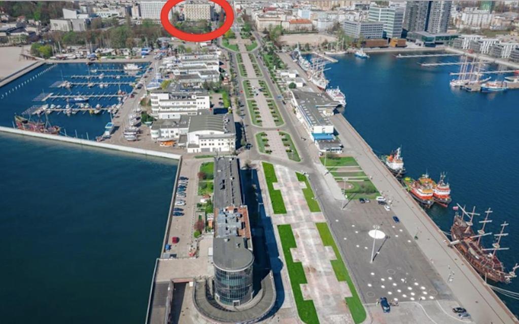 9Th Floor Skwer Kosciuszki Z Widokiem Na Morze Apartment Gdynia Exterior photo